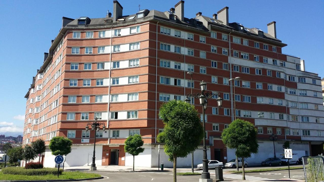 Apartamentos Chevere Granate Oviedo Eksteriør billede