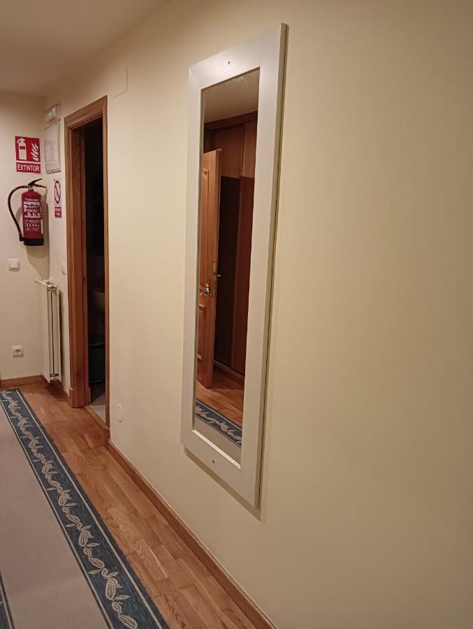 Apartamentos Chevere Granate Oviedo Eksteriør billede